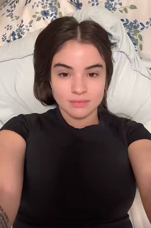 Hey lovebirds! I am Susan , your massage and fun therapist 💋HMU on snapchat: Mary_j25489