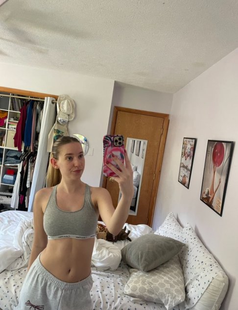 Ella the sexy goddess and naughty girl next door. Let's get naughty🫦