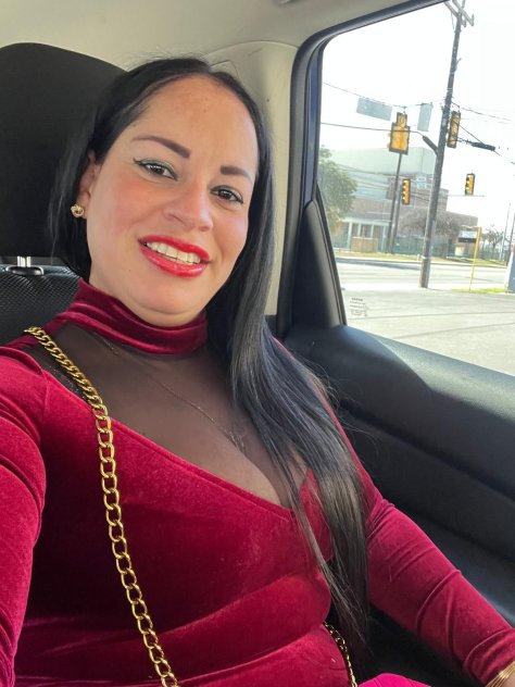 I am sexy Latin girl, call me.