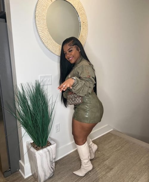 🤩🤩🍒 𝐓𝐈𝐆𝐇𝐓 MILKY, Sweet FREAK 🔥💦😍