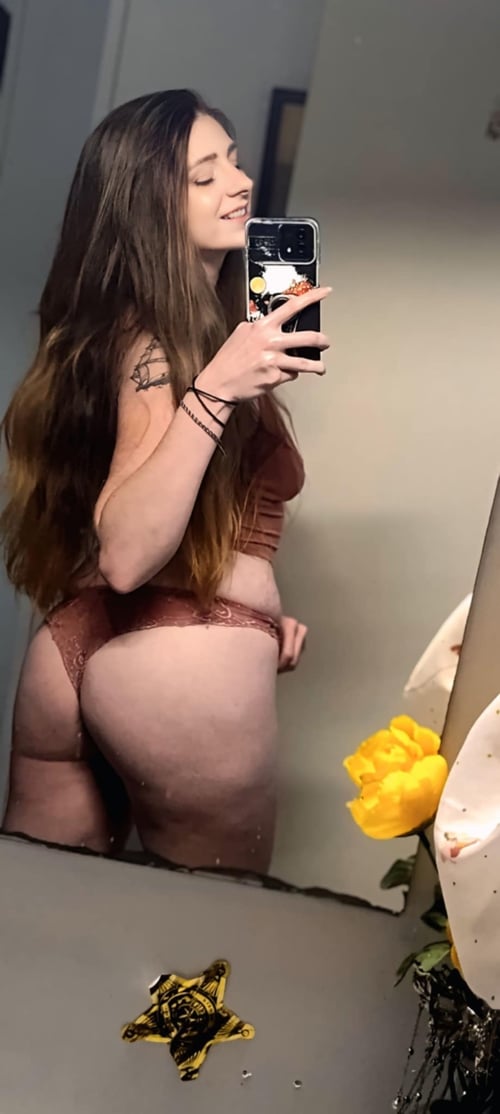 I’m Available for meetup +16592631175 🍆👅🍑💦💦