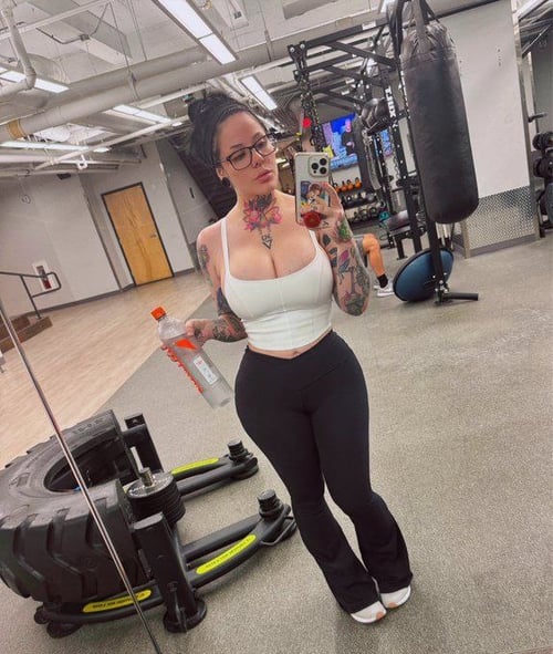 MEET&FUCK