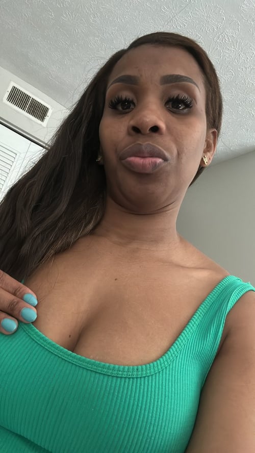 Latina bella y sexy