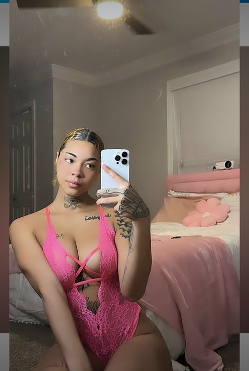 I’M AVAILABLE FOR FUN, SEXY GIRL IN TOWN🌺