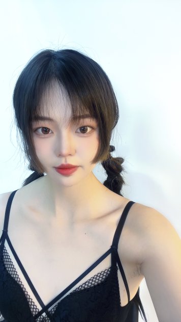 Asian I’m Cecile Japanese Girl。 text me 281-941-3140