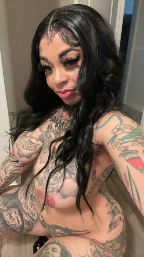 I’m available for hookup also I’m down to have fun 🍆🍭🍑🍆 Tel: +1 (657) 615-5210
