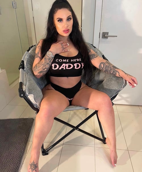 LET ME RELIEVE YOU OFF ANY STRESS WITH HAPPY ENDING CASH 🍑💦💦🍆🍆👅👅🍆