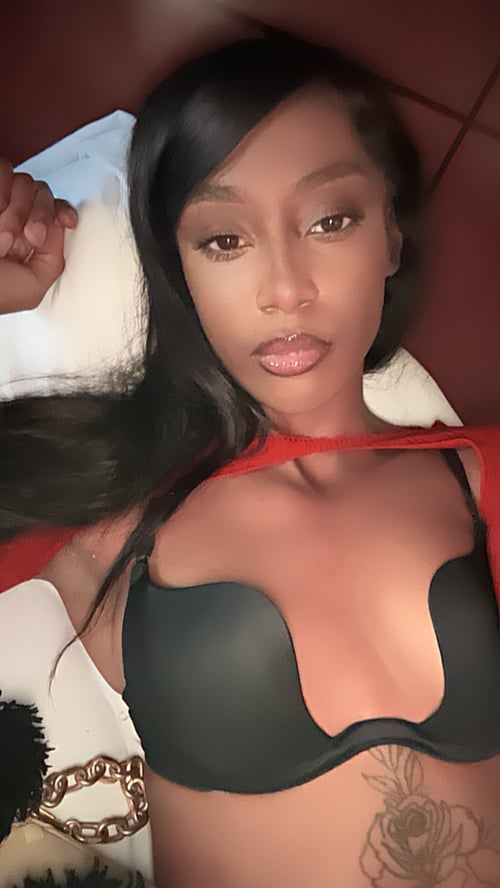 HEAD DOC!! Sexy 😍 petite ebony BOMBSHELL Tight 💋 WET 💦 Creamy pussy