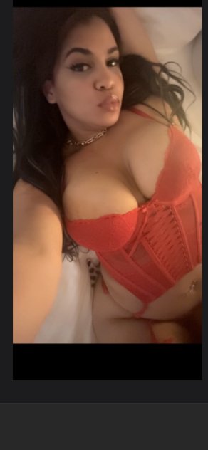 Hot latina  let’s have FUN baby