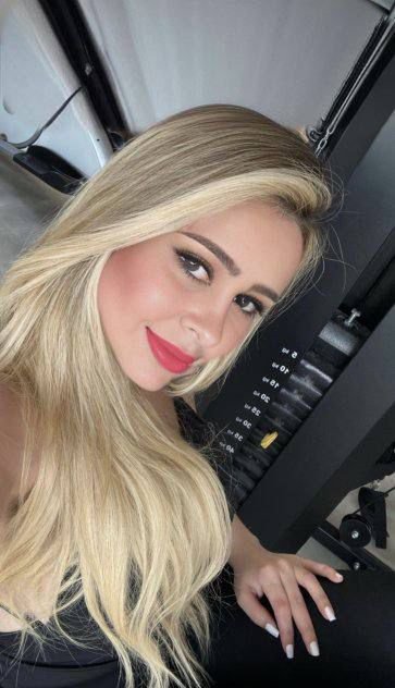 Yulianni available for you now am sexy hot baby am ready for you call