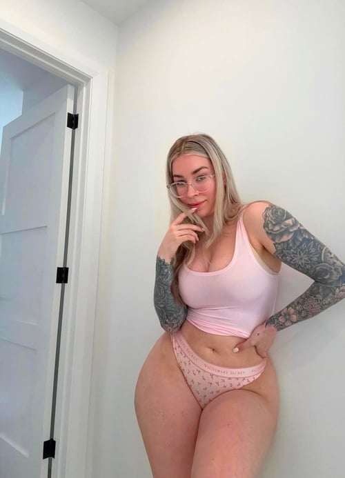 I’m HORNY and AVAILABLE for fun rn 😩💦👅🍆INCALL & OUTCALL (512) 290-2743
