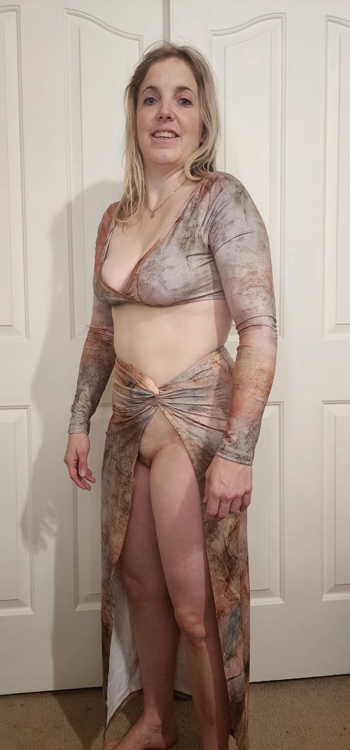 THIS WET PUSSY 💦💦 IS READY 🍆🍑TO TAKE IN SOME 🍆🍆🍆🍑GOOD HARD COCK🥵🥵🥵🔥🔥🔥🔥🔥🔥