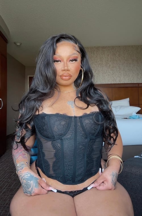 💦Join KareyDoll 👅on her quest for pleasure💦