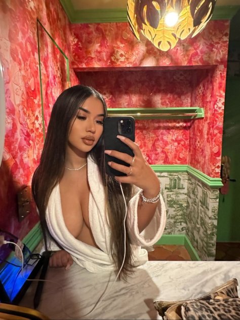 Tasty Tara😜
