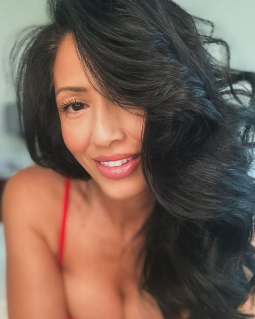 Bored, sexy housewife! spicy Latina, have a taste๐ฅต