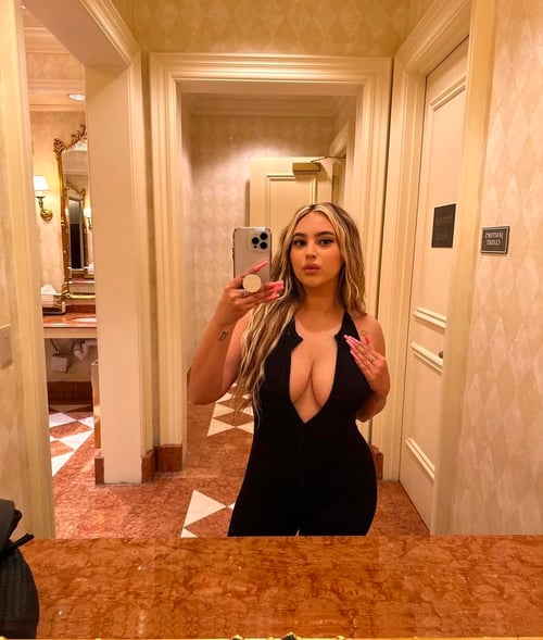 I’m down for full sex satisfaction Hit me up on phone: +13322807207
