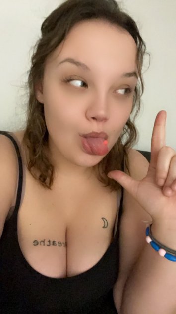 Asian and White Lady 💯Real & Ready Now👅Naughty Fun💋No Restrictions