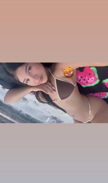 Chica nueva en la ciudad 👅👅