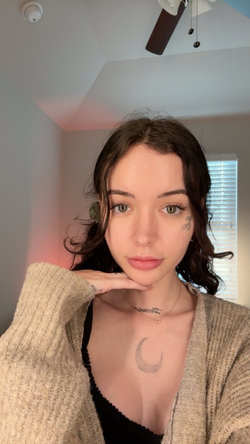 Hello I’m dorah my number : (931)841-1321 I squirt text me on Discord: dorah121