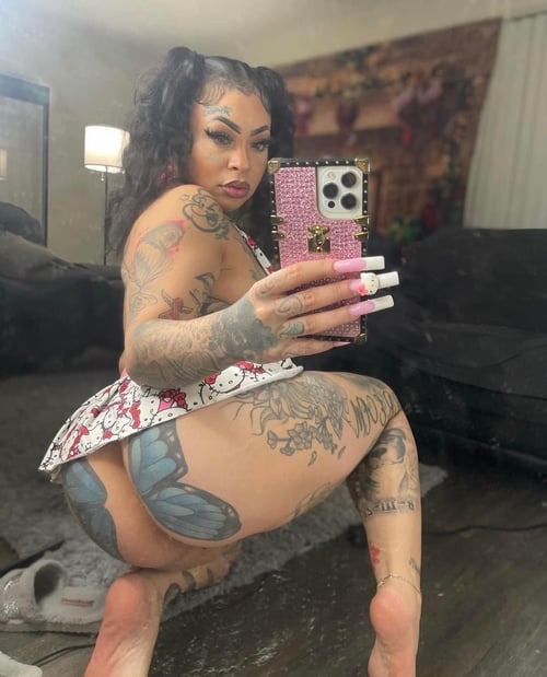 ✰5 STAR ✪ MASSAGE THERAPIST,AVAILABLE FOR MATURED MEN ONLY✓ OFFERING FULL SERVICES.🍑🍆💦🩷🩷😚